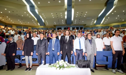 Türk Dili ve Edebiyatı Bölümü 2023 – 2024 Eğitim Öğretim Yılı Mezuniyet Töreni